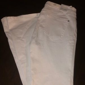 NWT Judy Blue white super flare jeans OBO!